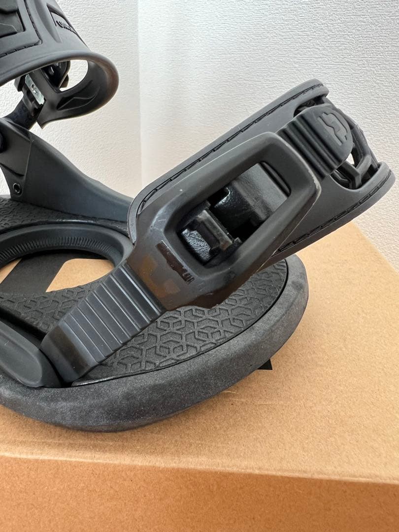 23-24 UNION STRATAビンディング ブラック Mサイズ 送料無料