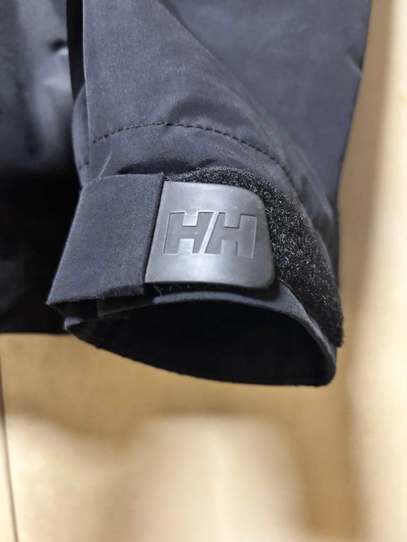 Helly Hansen ナイロンジャケット ブラック
