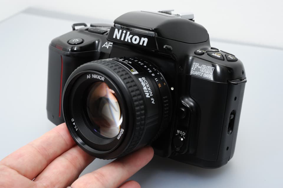 Nikon F-601 撮影可能現役機 + AF 50mm/F1.4D セット