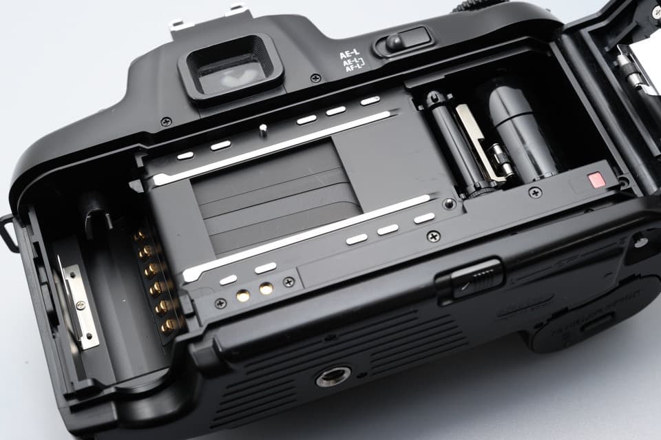 Nikon F-601 撮影可能現役機 + AF 50mm/F1.4D セット