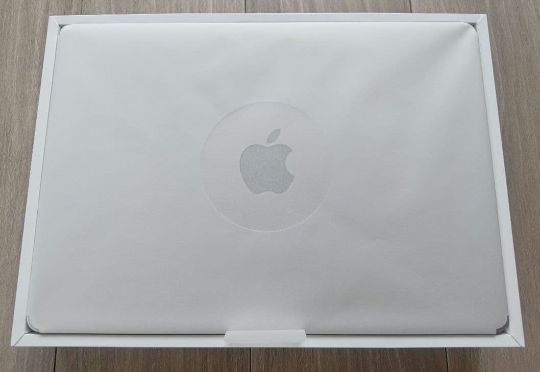 Macbook Air m2 512GB 16GB 色：SL【ジャンク・故障】