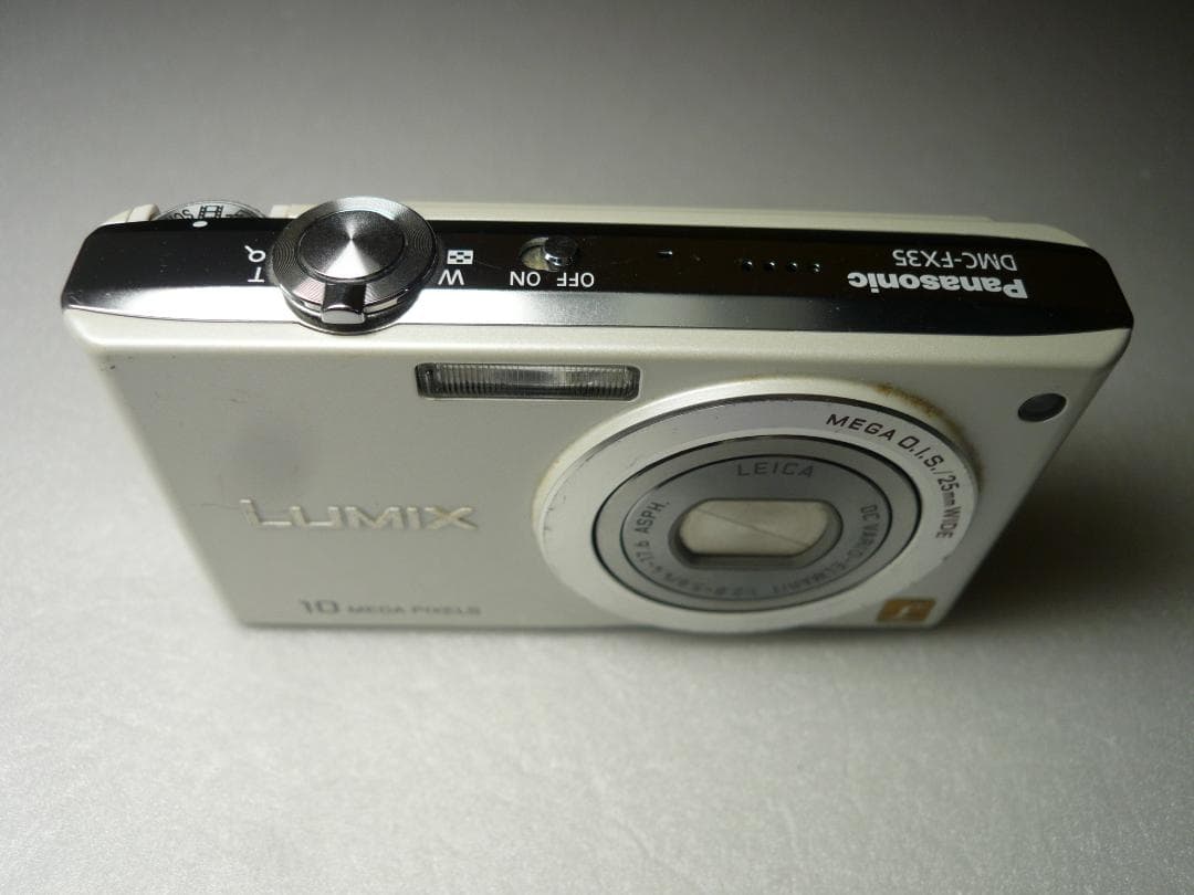 LUMIX★DMC-FX35⭕️安心の実働品★光学４倍★1010万画素★珍しい白