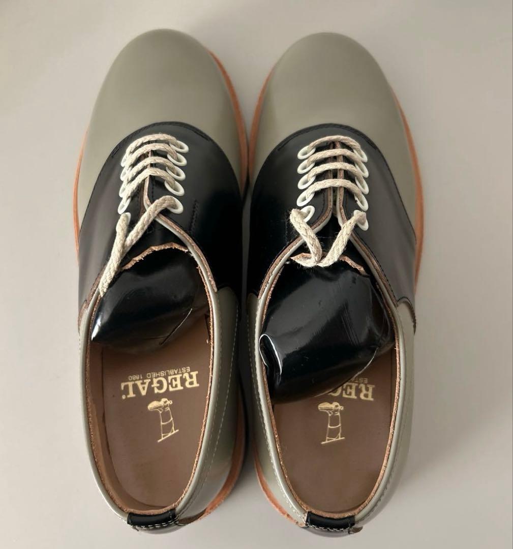 ★新品未使用、超美品★REGAL サドルシューズ(ブラックソーテル)