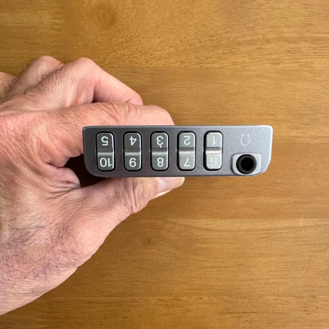 SONY FM/AMラジオSRF-T355 新品