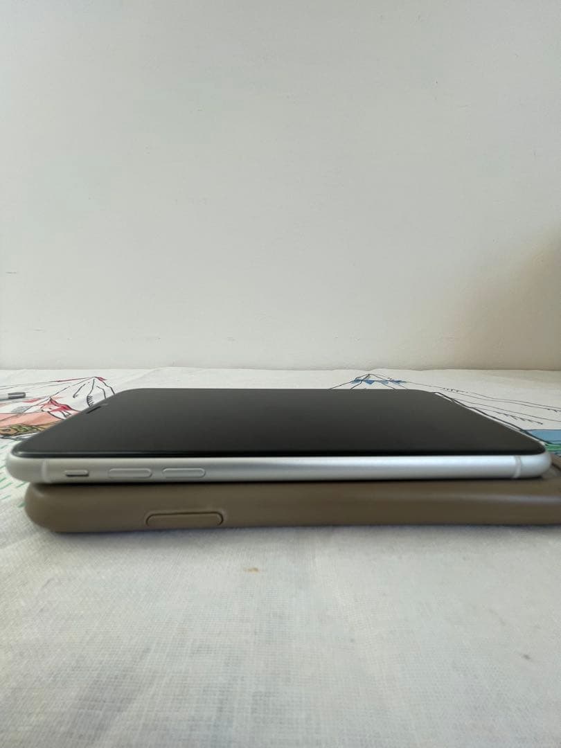 iphoneXR 128GB ホワイト