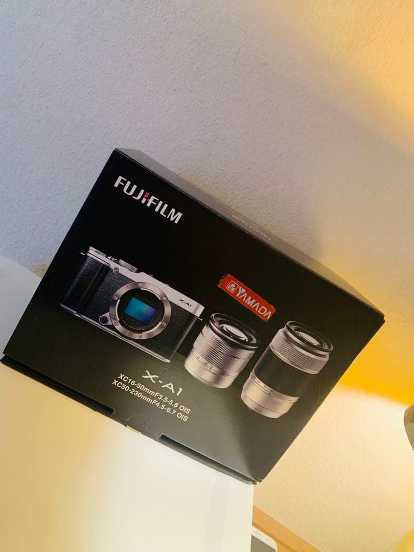 FUJIFILM X-A1 ミラーレス一眼 レンズ2本付き