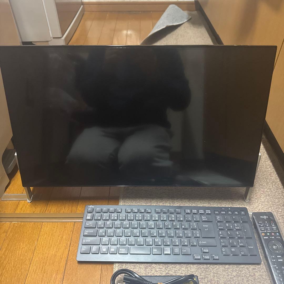 その他 Fujitsu FMV ESPRIMOFH77/D1