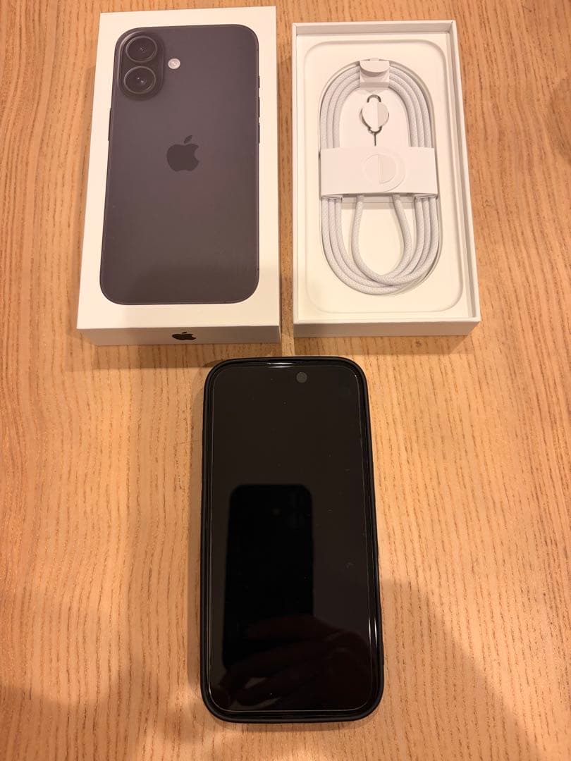 【美品】iPhone16 128GBブラック SIMフリー
