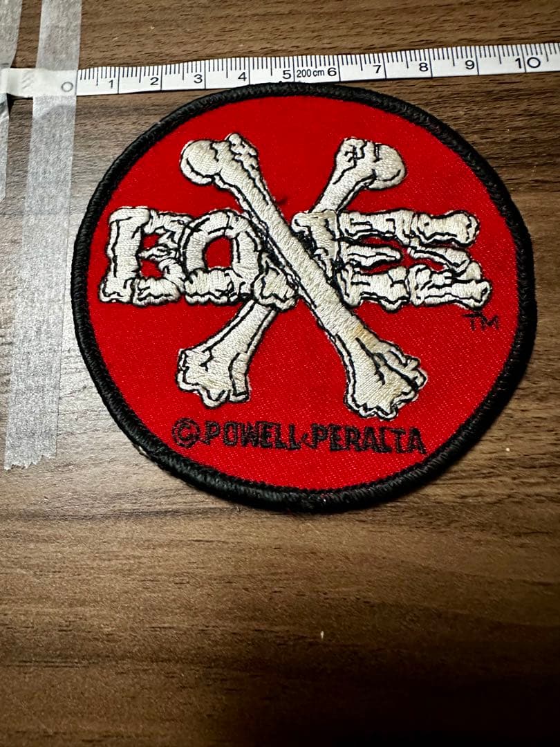 BONES POWELL PERALTA SANTA ワッペン　⑦ 8枚セット