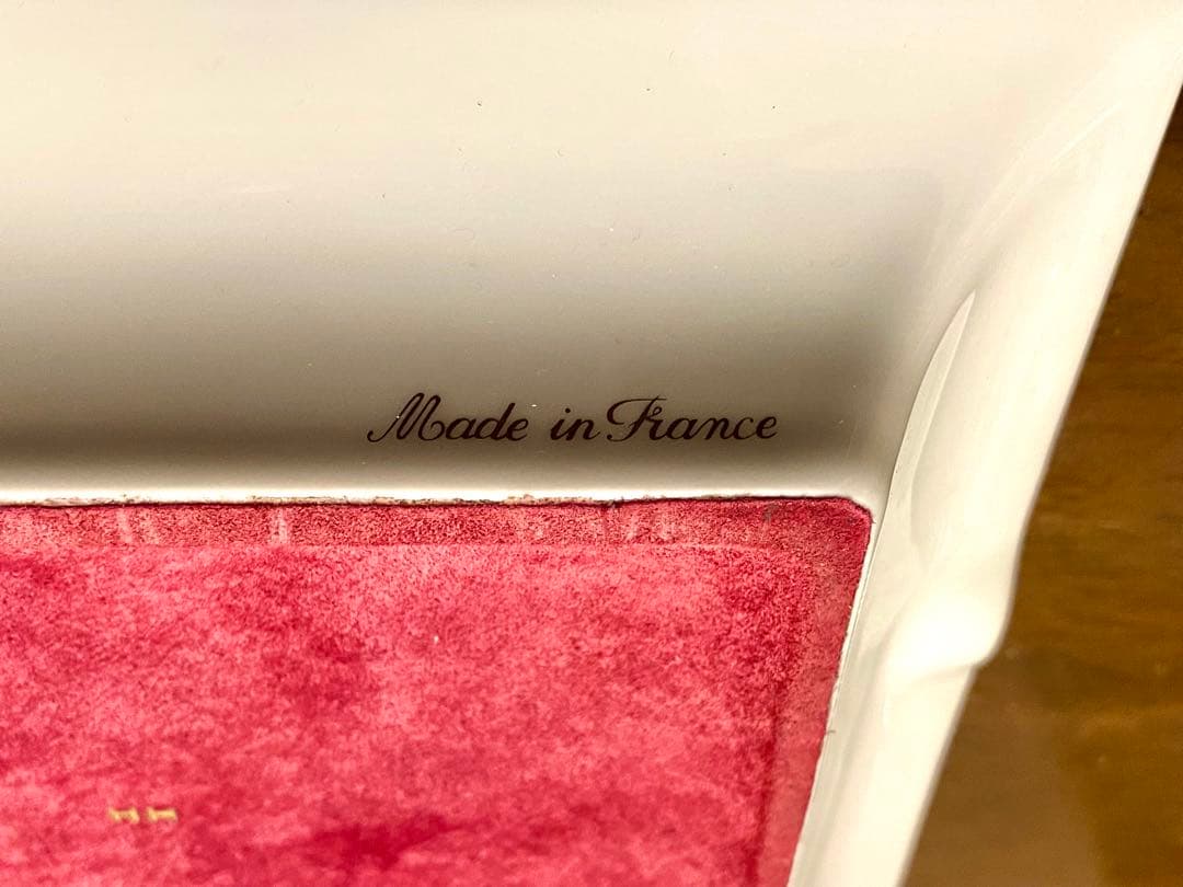 HERMES 陶器製馬柄アッシュトレイ