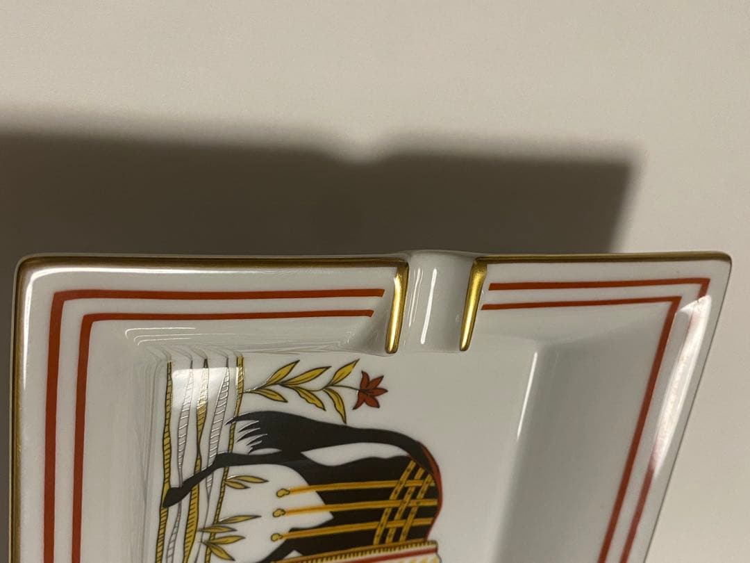 HERMES 陶器製馬柄アッシュトレイ