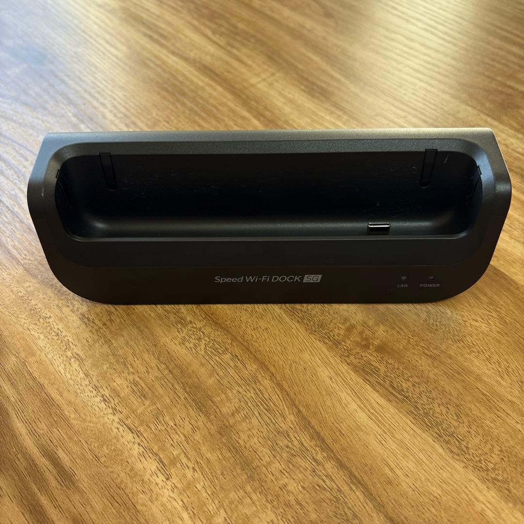 【美品】Speed Wi-Fi DOCK 5G 01