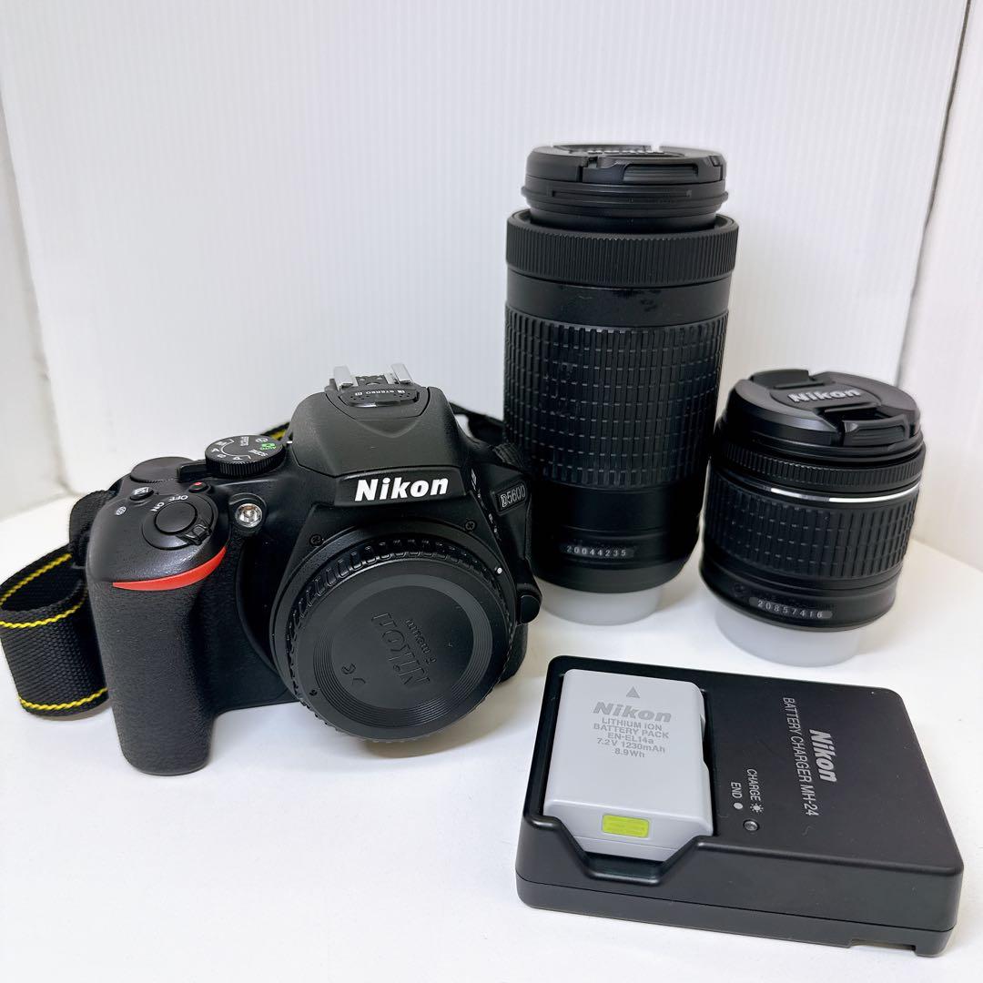 ニコン D5600 ダブルズームキット
