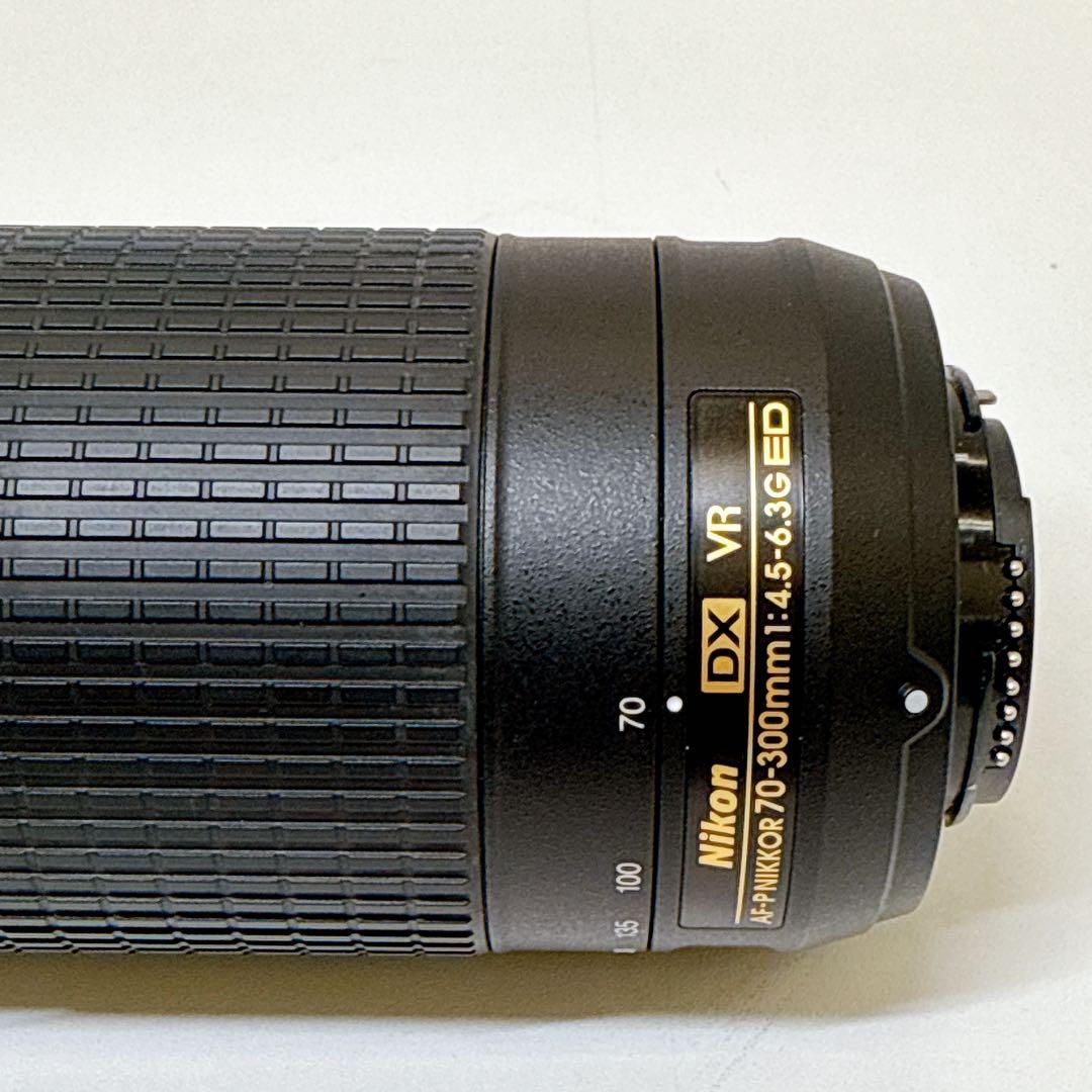 ニコン D5600 ダブルズームキット