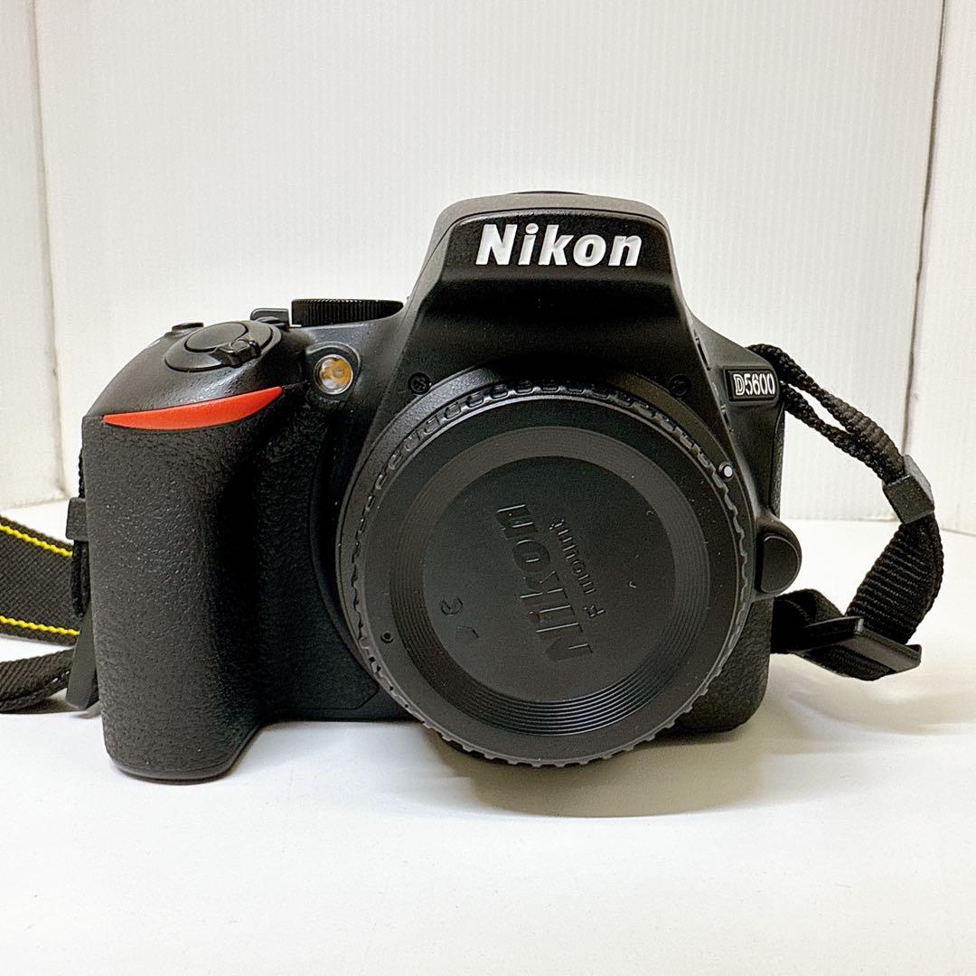 ニコン D5600 ダブルズームキット