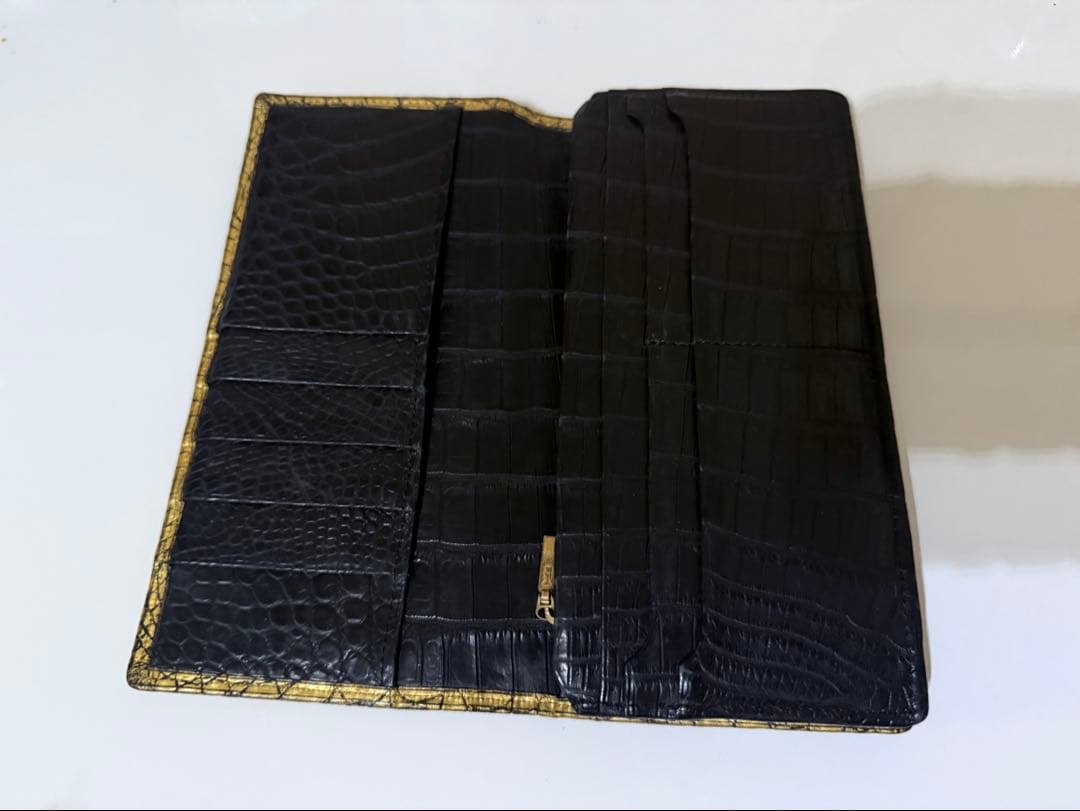 KAZARIHAKU (カザリハク) LEATHER レザー クロコダイル無双