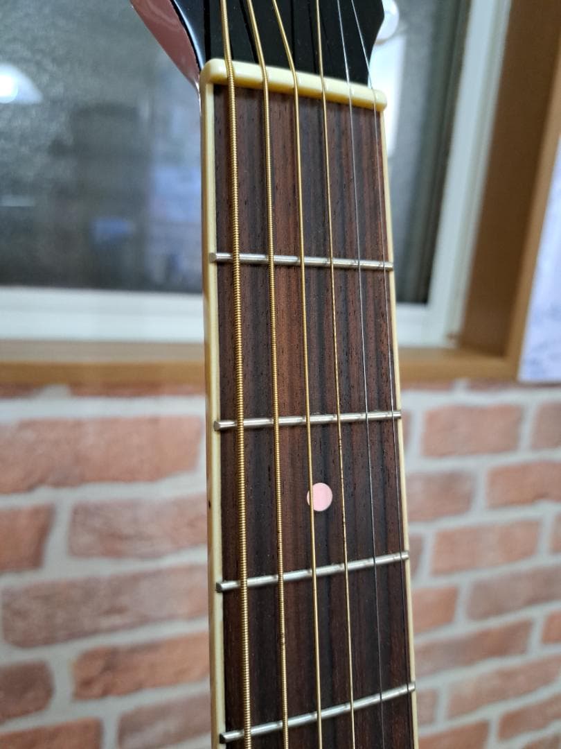 ハローキティーのギター