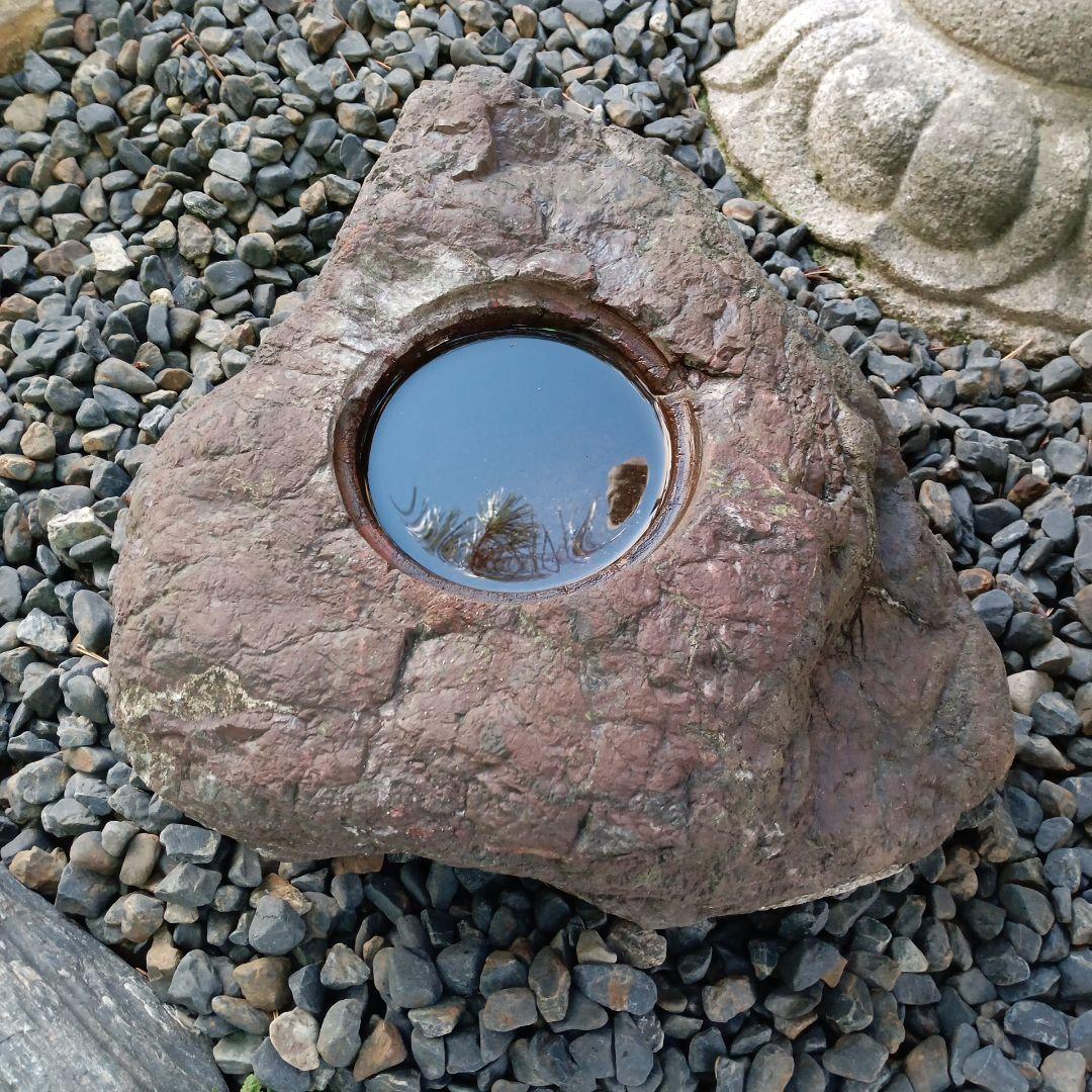 手水鉢　蹲　灯籠　臼　庭石　ガーデニング