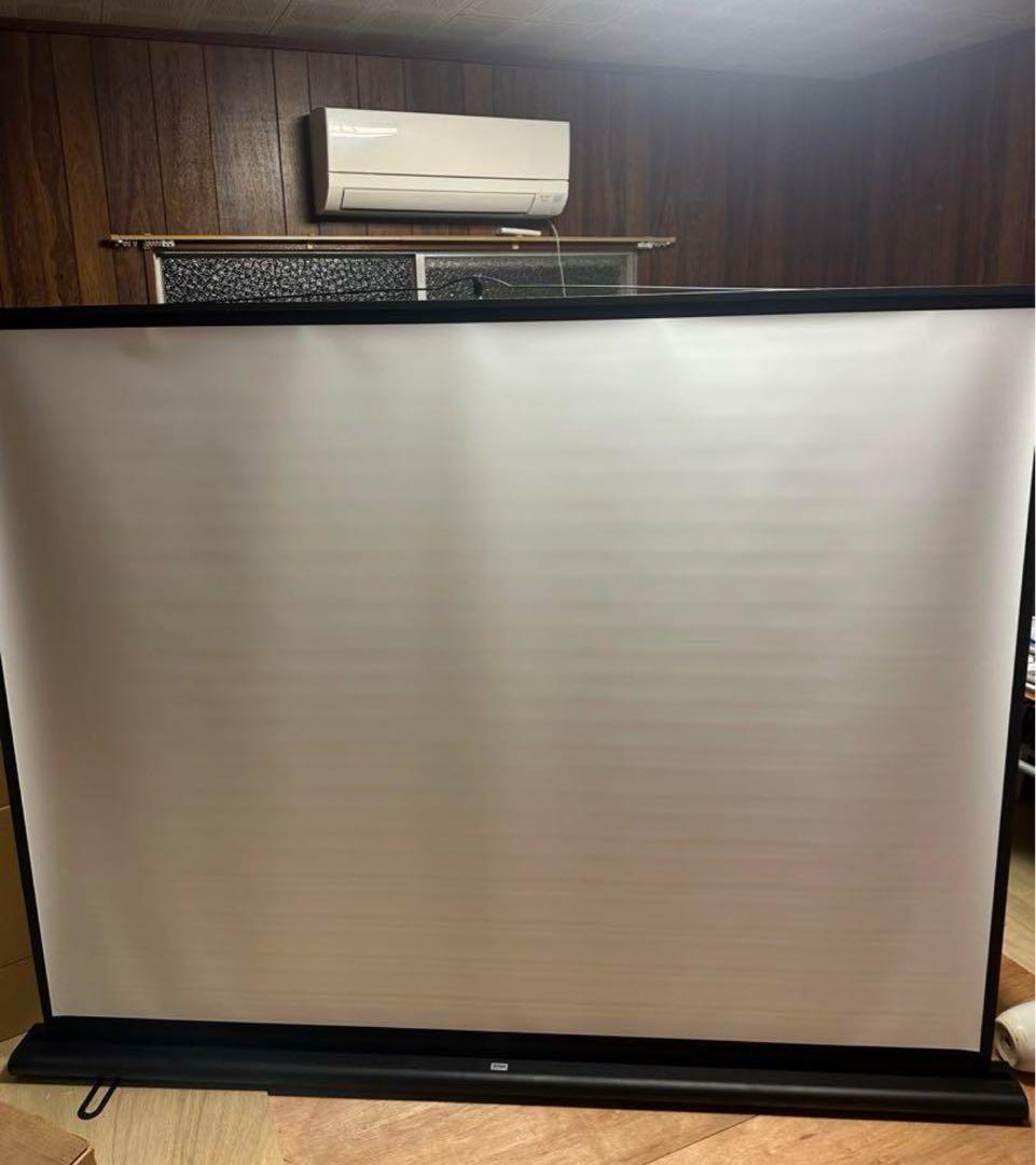 プロジェクター　スクリーン