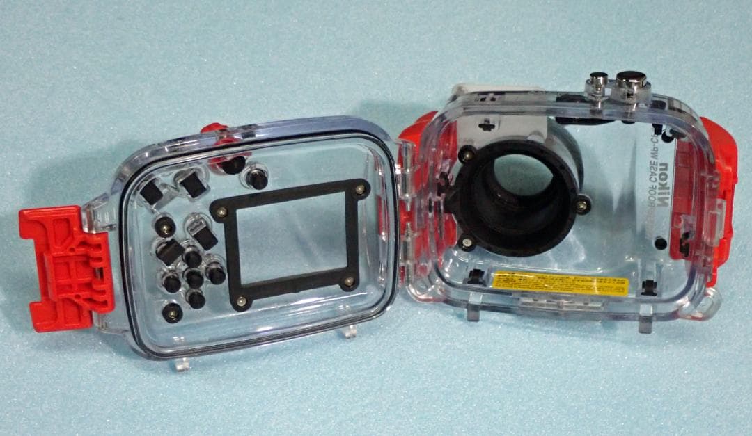 Nikon COOLPIX 5900 デジタルカメラ & 防水ケース