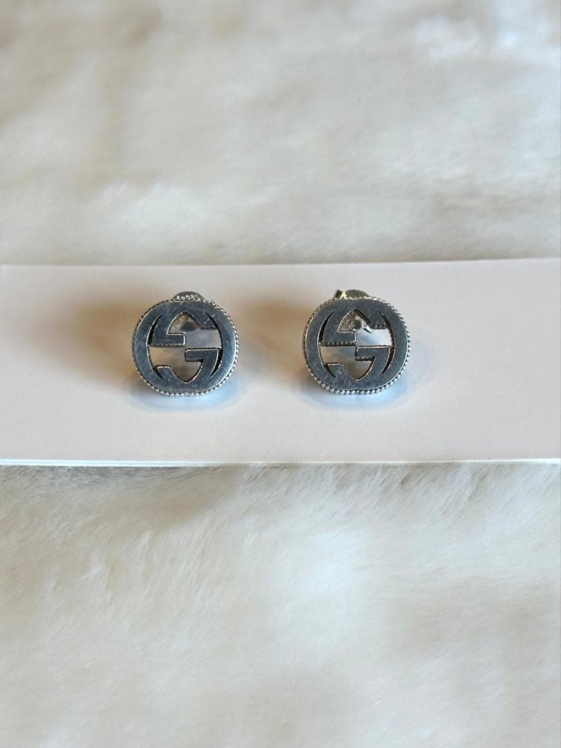 GUCCIグッチピアス　両耳　ユニセックス