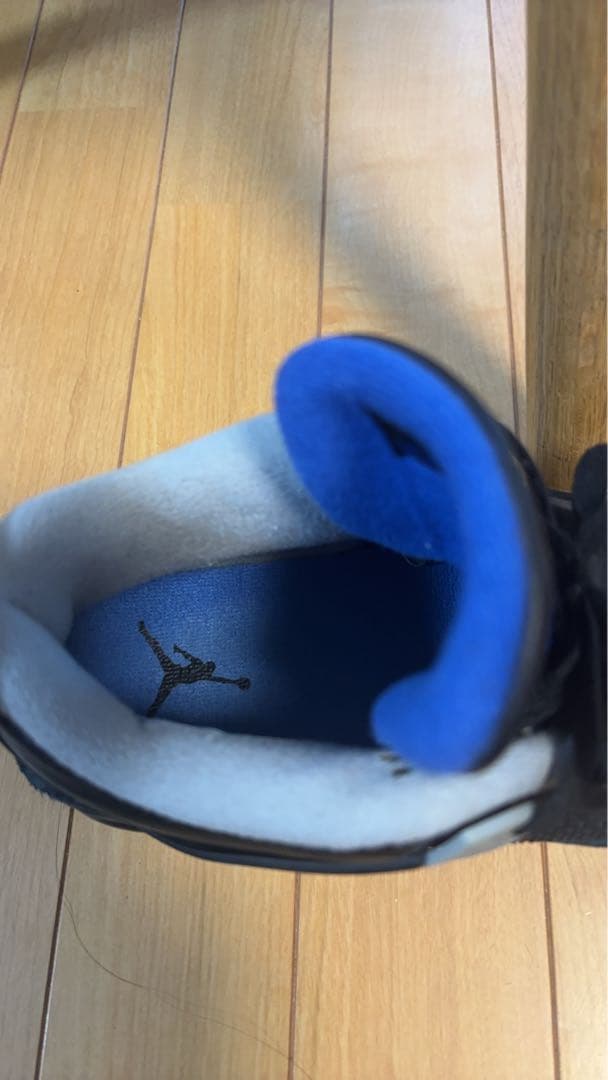 Air Jordan 4 ブラック/ブルー スニーカー