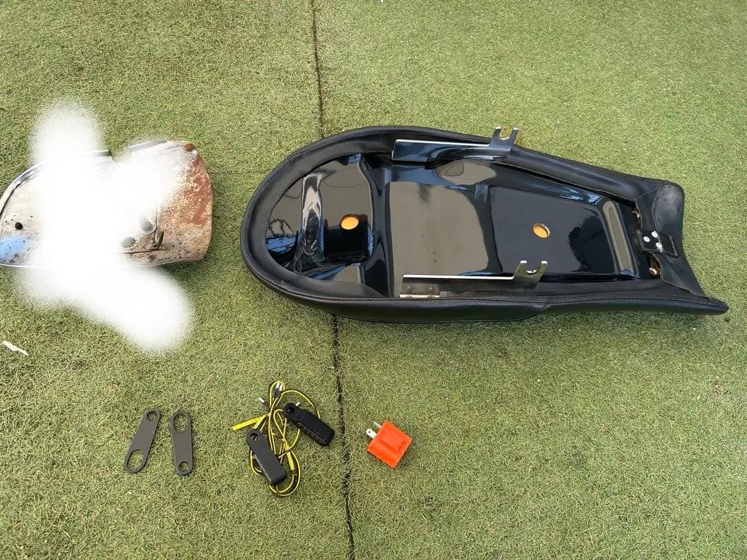 yb125sp アローズシートとマイクロウインカー