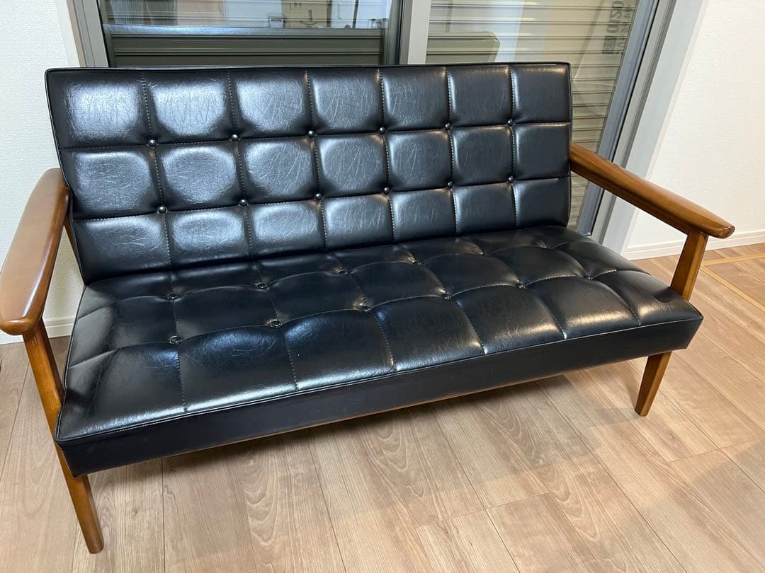 カリモク60　Kチェアー　2シーター　スタンダードブラック