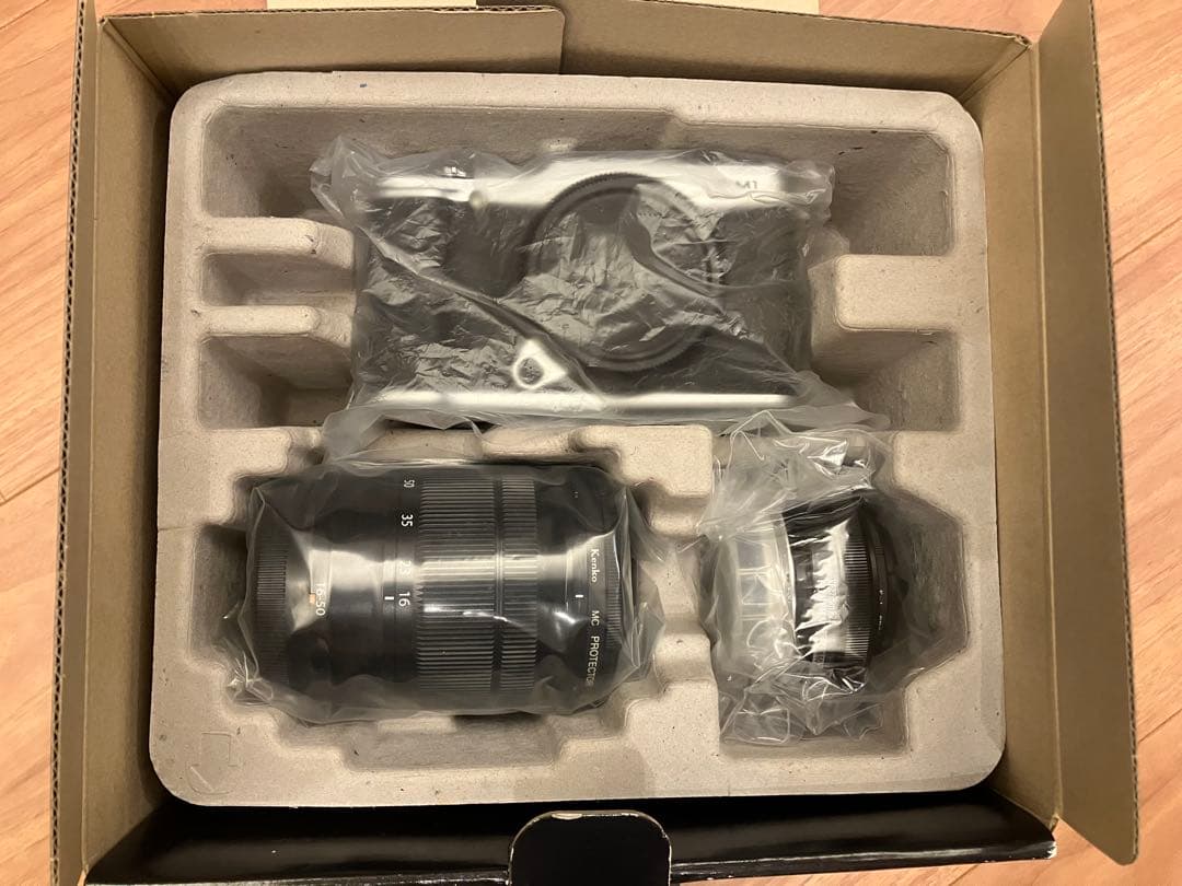 FUJIFILM X-M1 ダブルレンズキット シルバー