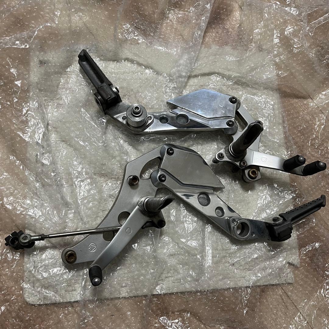 ゼファー750 BEET スーパーバンクステップ 絶版 バック ビート ハイパー