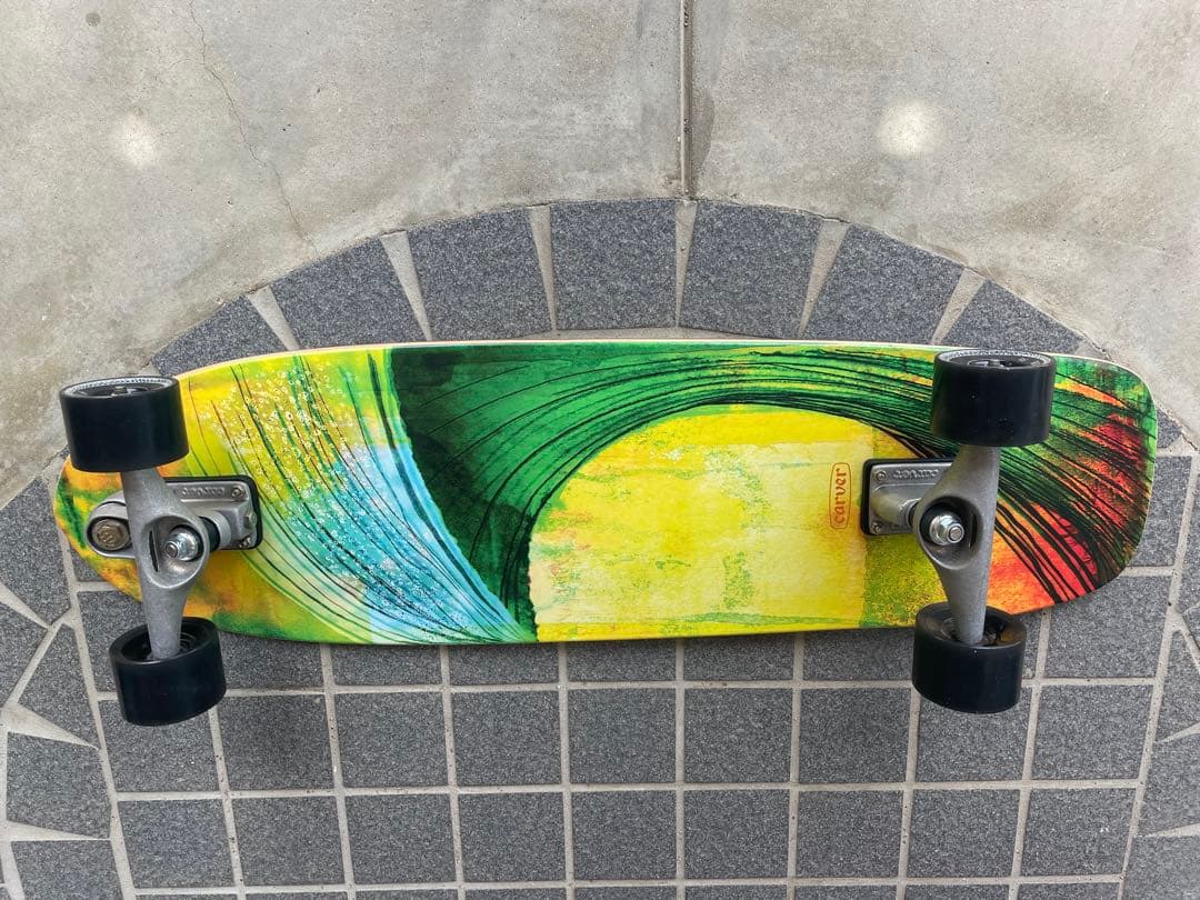 サーフスケートボード カーバー（carver） グリーンルーム