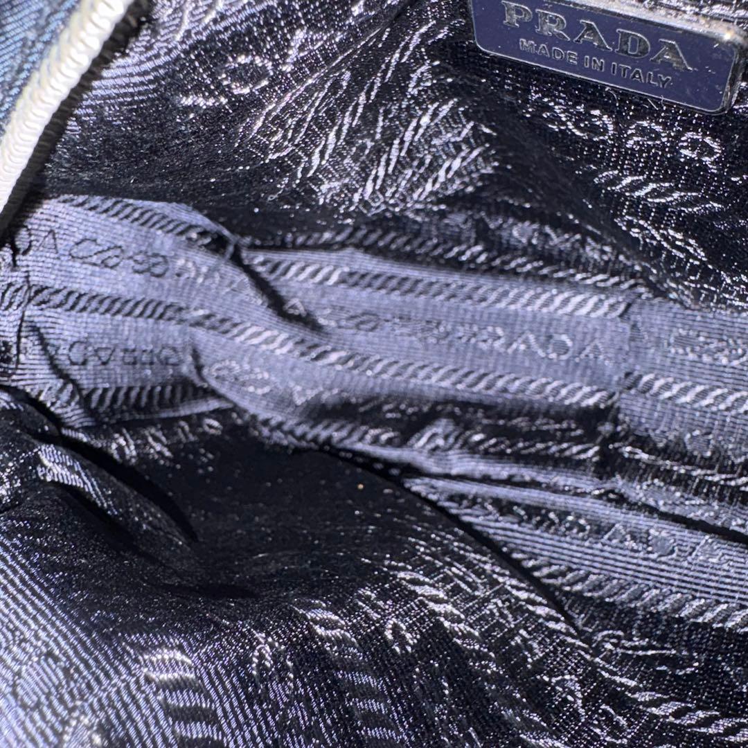 P*e様 PRADA ネイビー ナイロンポーチ　プラダ　【鑑定済み】
