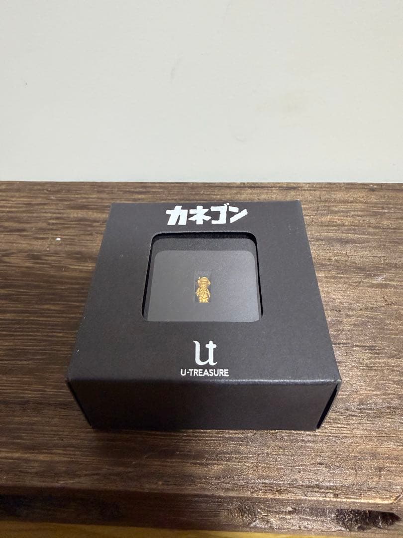 【限定品】カネゴン 純金 フィギュア 限定500体 ウルトラ怪獣