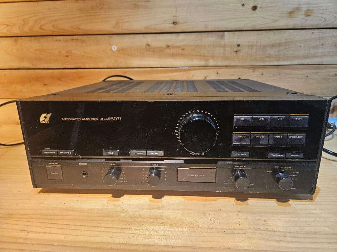 SANSUI　AU-α607i　プリメインアンプ