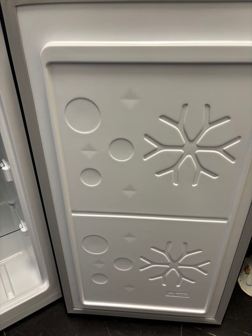 MAXZEN 64L JF063ML01 1ドア冷凍庫　2023