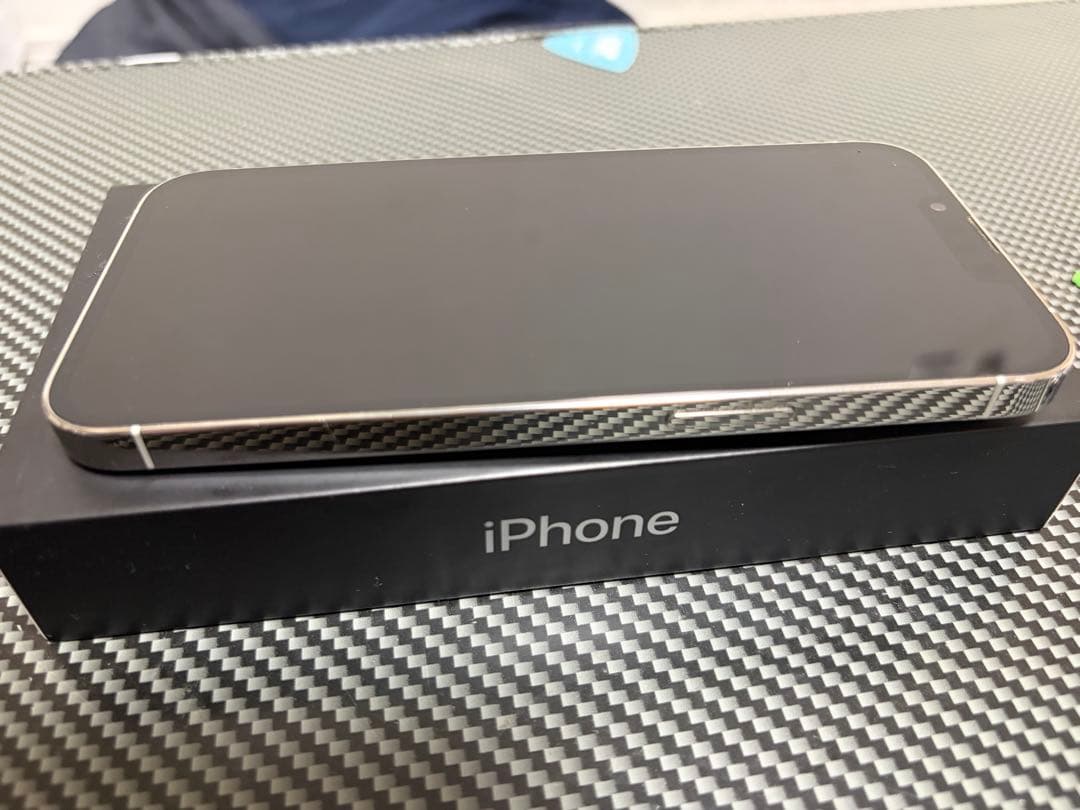 iPhone13Pro 256GB 本体　箱フィルム付き、ケーブル新品付き