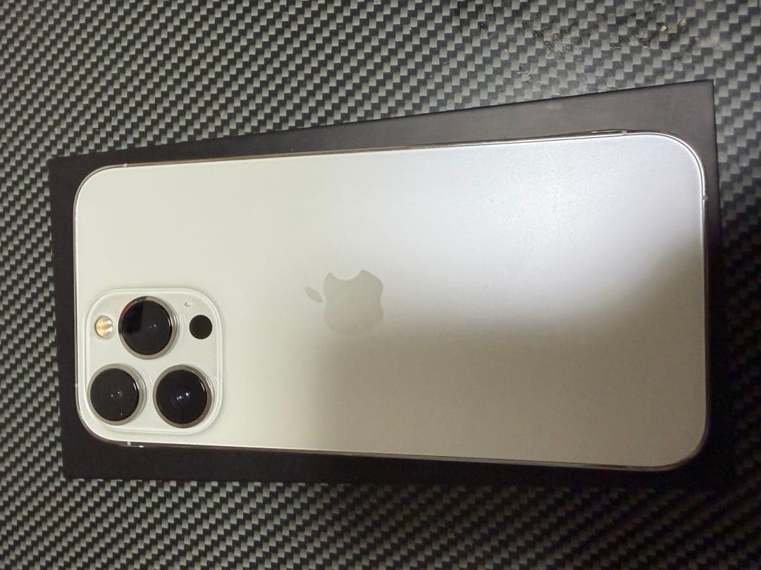 iPhone13Pro 256GB 本体　箱フィルム付き、ケーブル新品付き