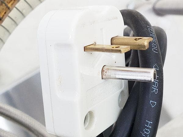 E2539/ランチリオ/CLASSE5 USB1G/200V/2022年製/