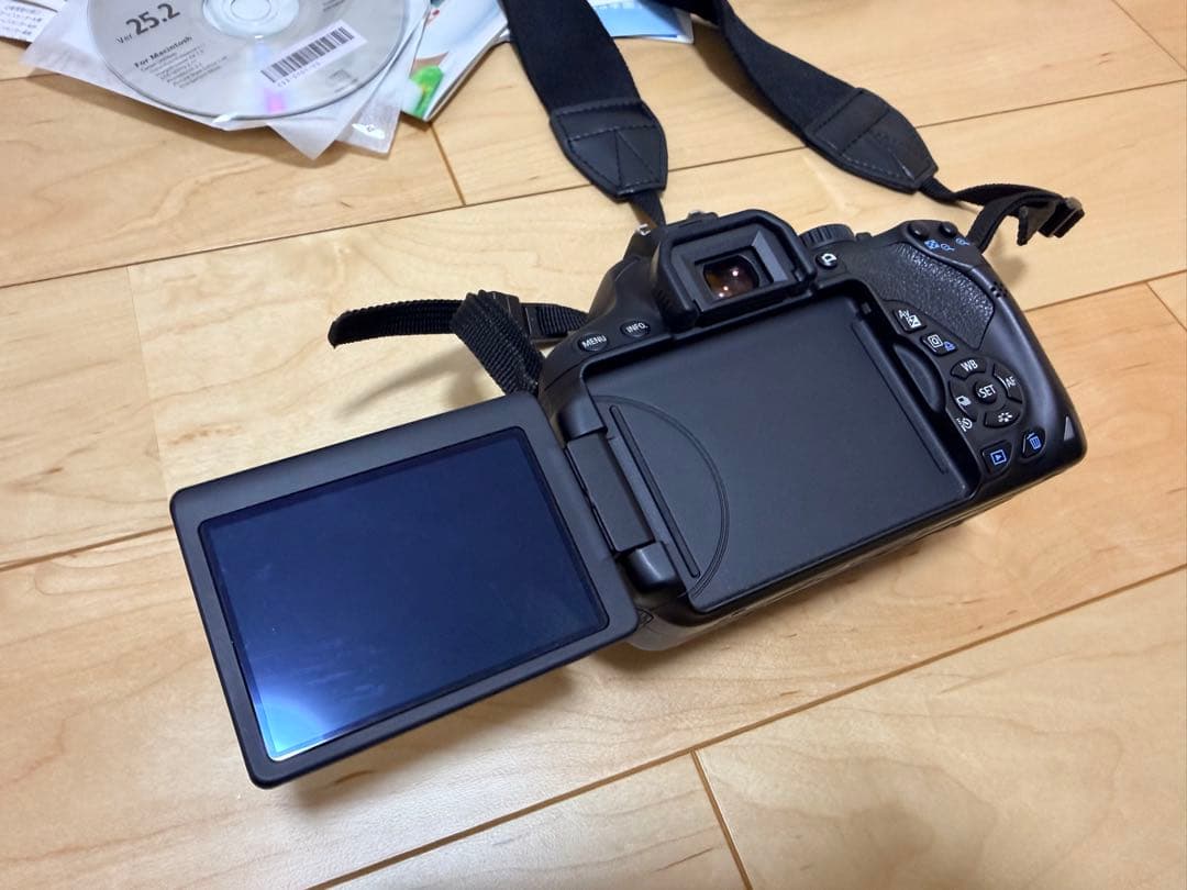 【美品】Canon キヤノン　ダブルズームキット　EOS Kiss6i