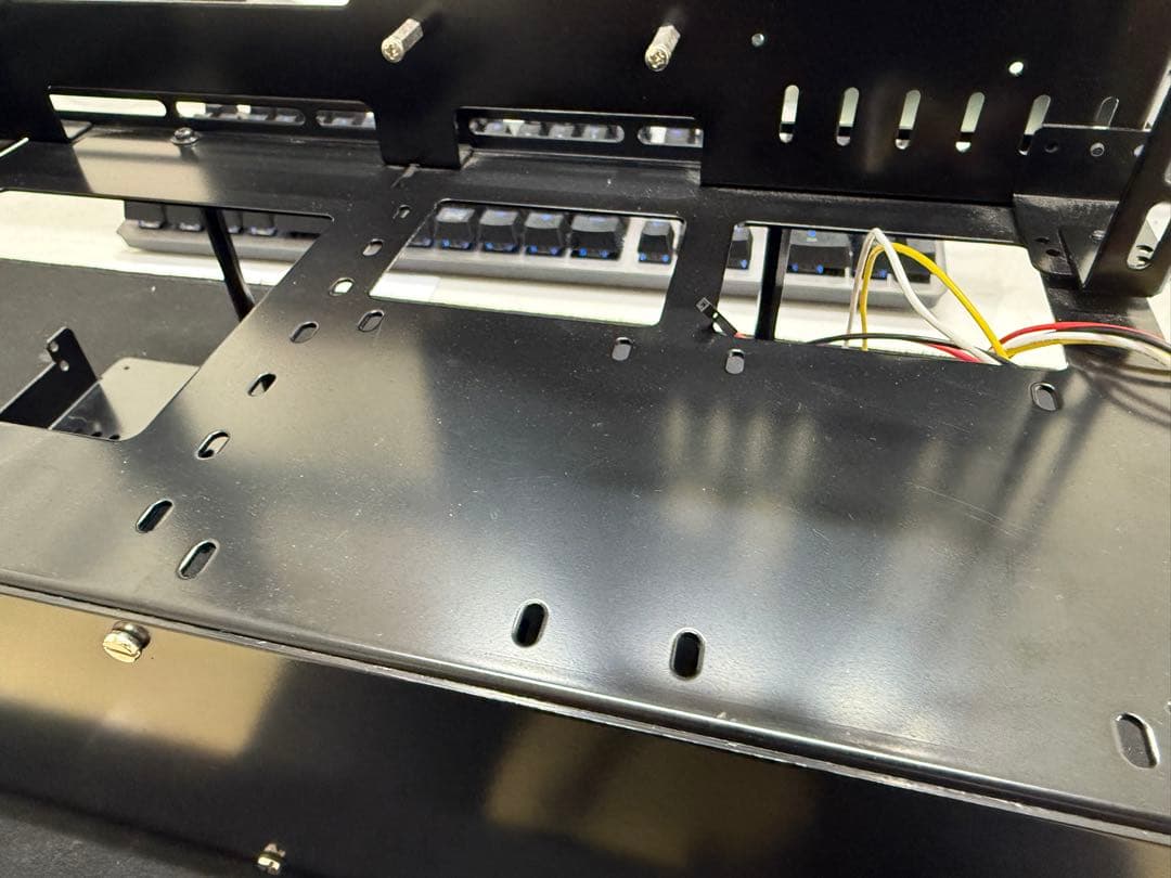 長尾製作所　オープンフレーム ver.E-ATX