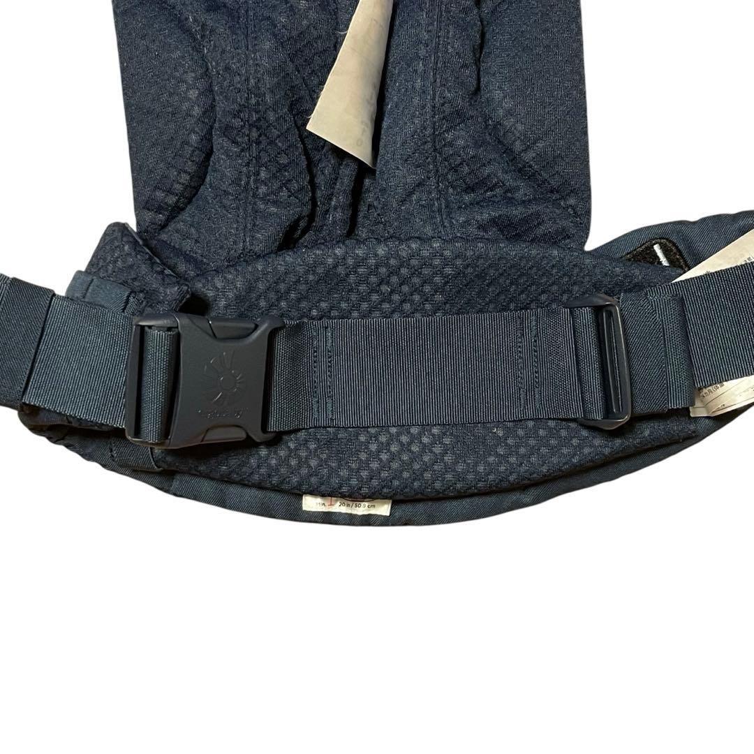 綺麗！エルゴベビーオムニ ブリーズ メッシュ ミッドナイトブルー