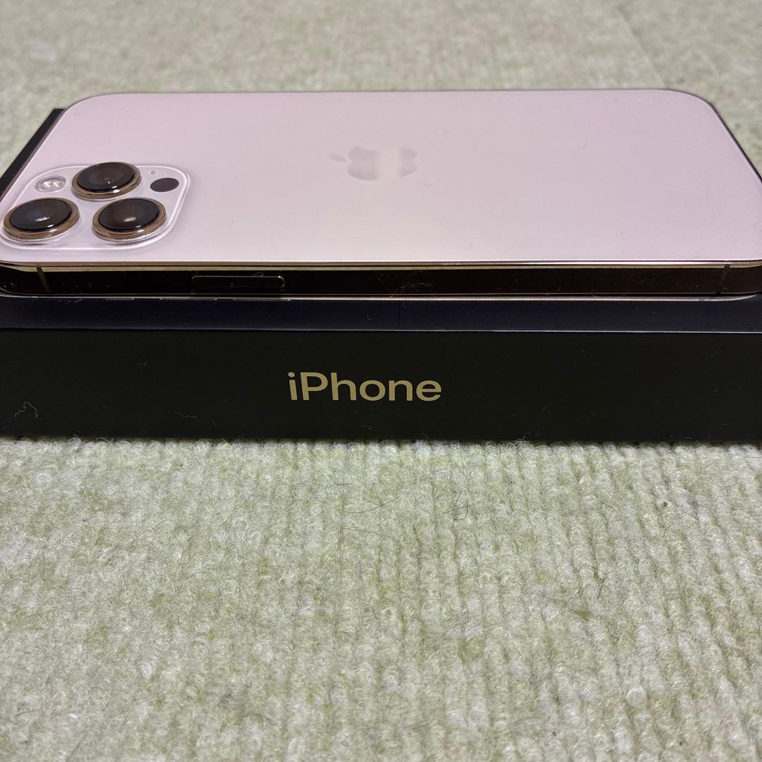 iPhone 12 Pro Max ゴールド 256 GB