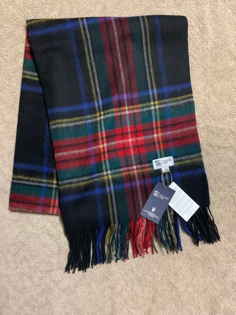 と*も様 美品 ジョンストンズ カシミヤ100％ 大判ストール ブブラックスチュ