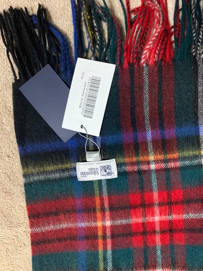 と*も様 美品 ジョンストンズ カシミヤ100％ 大判ストール ブブラックスチュ