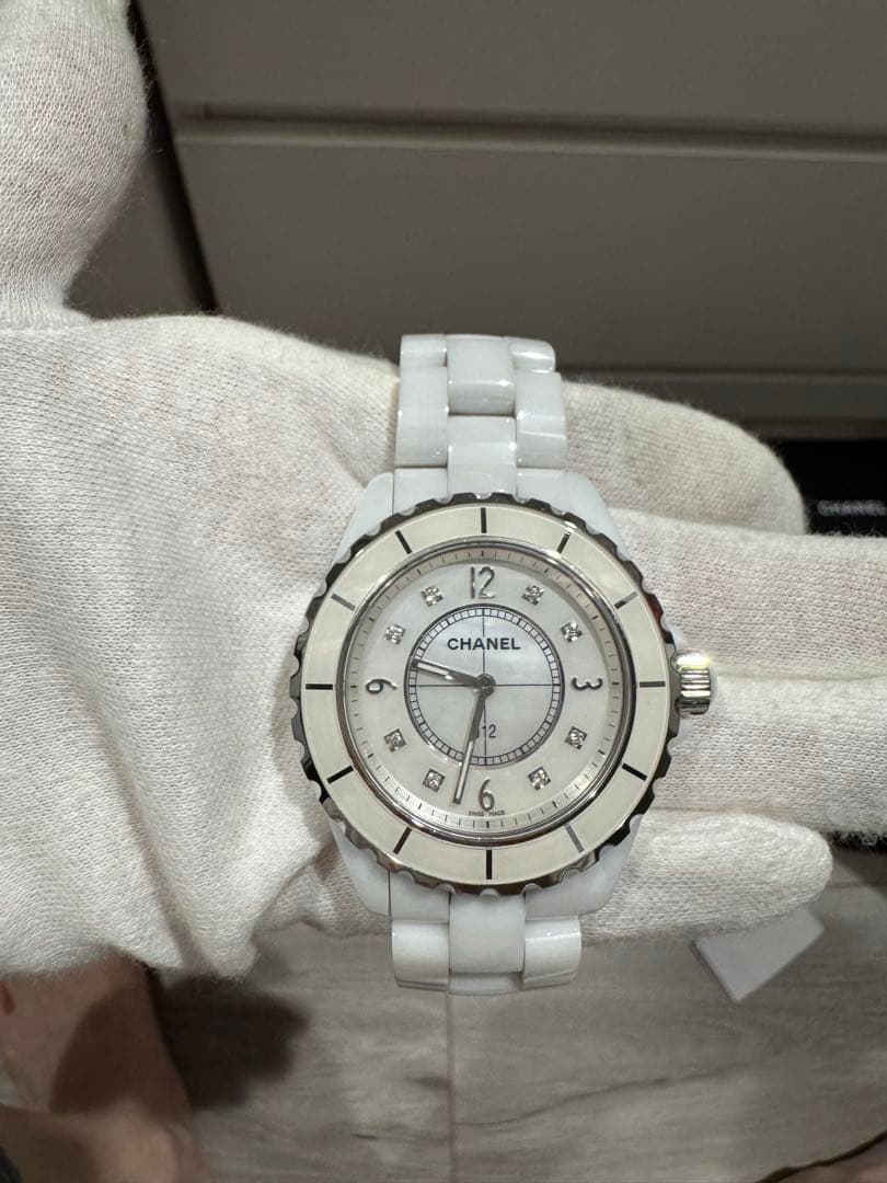 CHANEL J12 H3214 38mm 8ポイント ホワイトセラミック