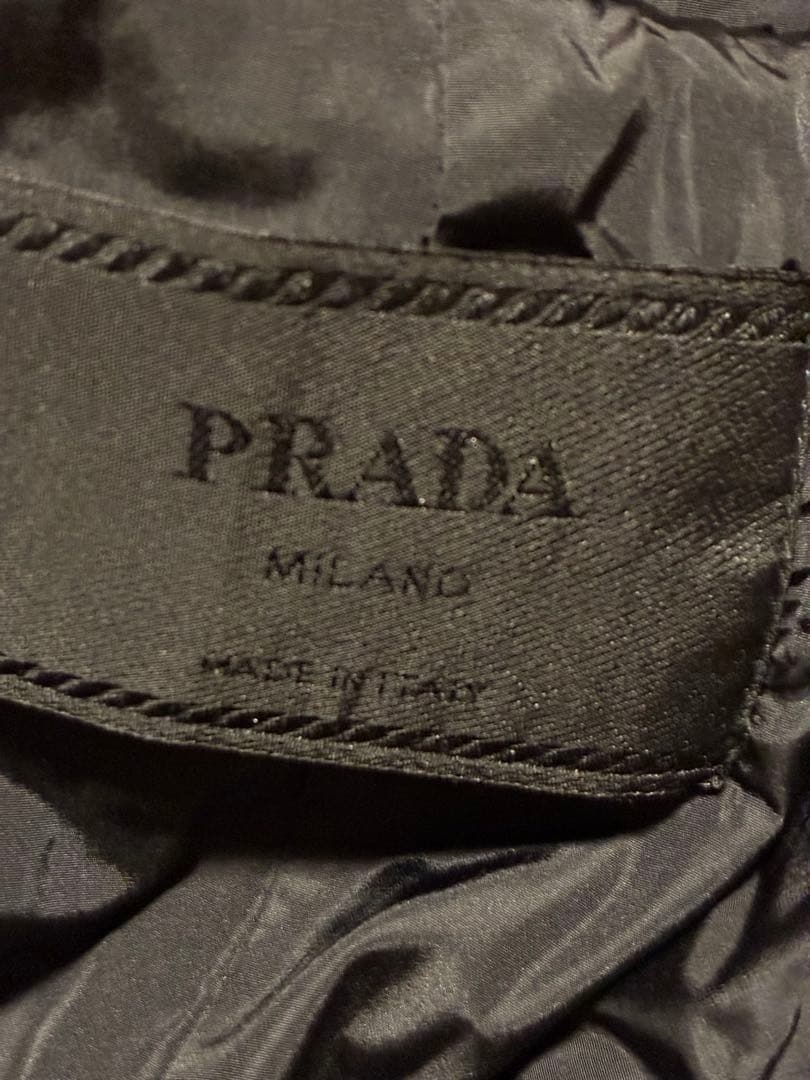 PRADA ブラック ナイロンコート