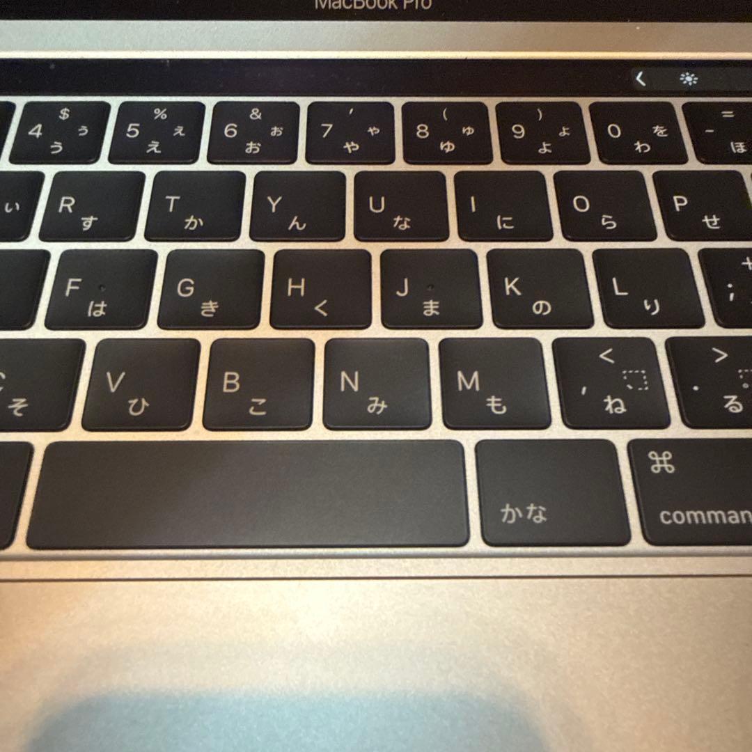 【状態良好の早い者勝ちオススメ品！】MacBook pro 13インチ