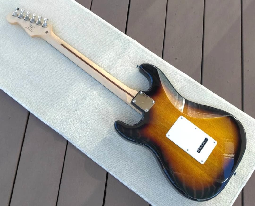 ✨未使用✨Fender SQUIER FSR Stratocaster