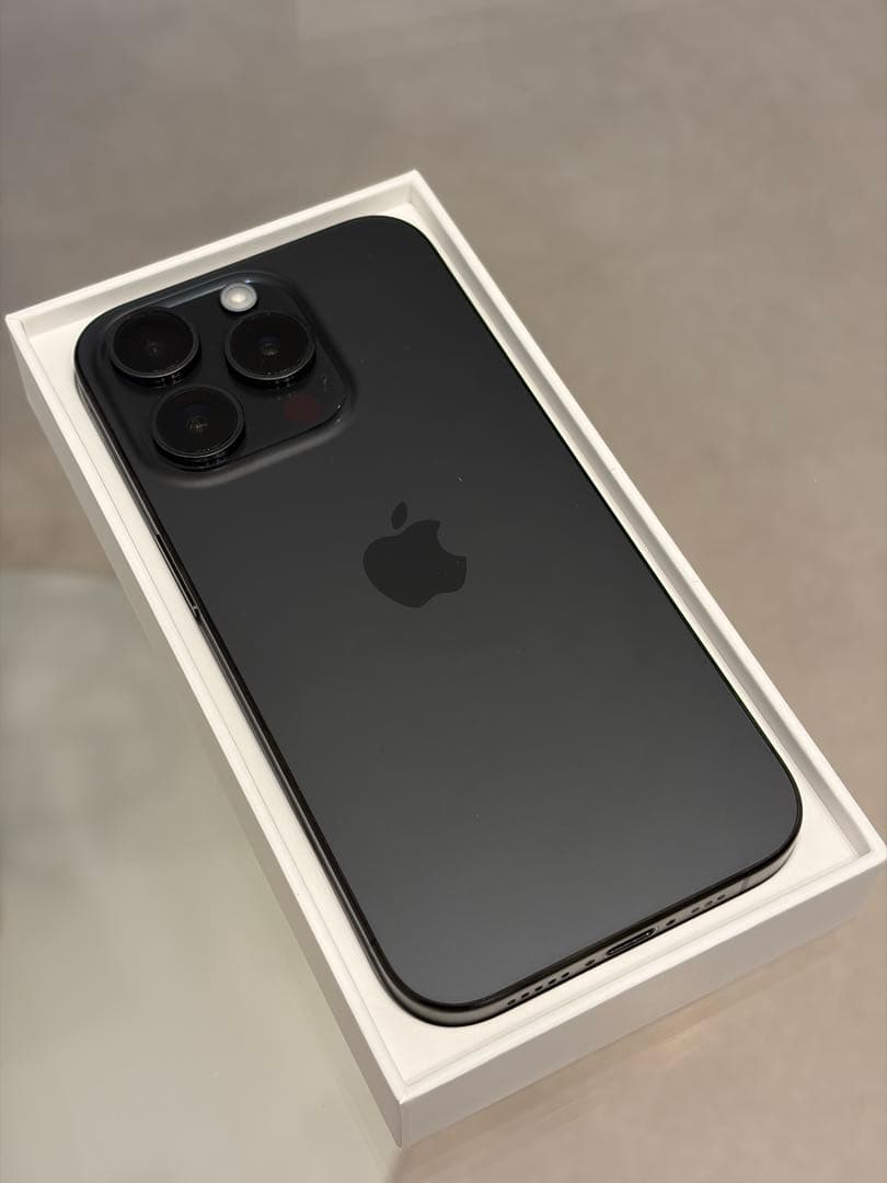 Apple iPhone15Pro ブラックチタニウム 128GB NIMASO