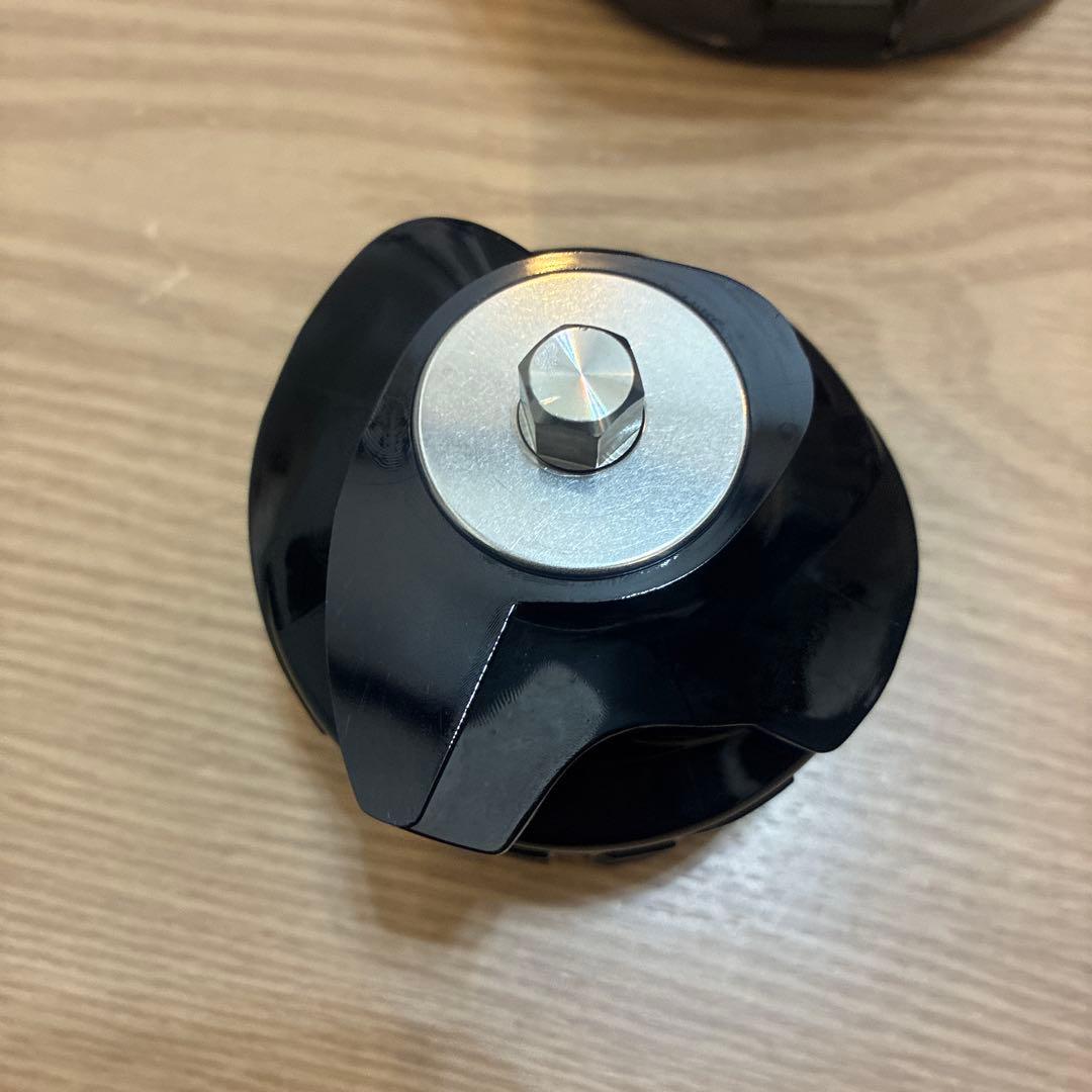 A*a様 HUROM ジューサー　H310A-BAC04PK ヒューロム　現状品